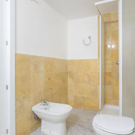 Altos De Banus Lv Apartment